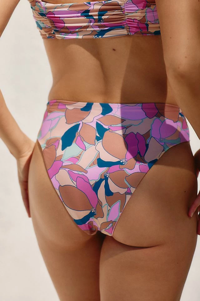 LSPACE Arlo Classic Bikini Bottoms Best deal ???? LSPACE Arlo Classic ???? Bikini Bottoms NOVELTY ???? -Sweaty Betty Shop unnamed file 1187