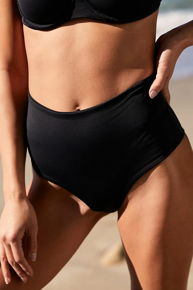 LSPACE Portia High-Waisted Bikini Bottoms Wholesale ✨ LSPACE Portia High-Waisted ???? Bikini Bottoms BLACK ✔️ -Sweaty Betty Shop unnamed file 1323