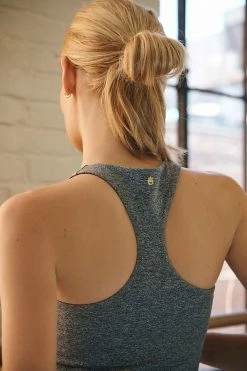 Deals ???? Spiritual Gangster Shakti Tech Scoop Neck Bra GREY ???? 2 Deals ???? Spiritual Gangster Shakti Tech Scoop Neck Bra GREY ???? -Sweaty Betty Shop unnamed file 141