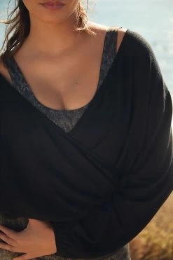 Top 10 ⌛ Beyond Yoga Wrapped Up Pullover Sweater BLACK ???? -Sweaty Betty Shop unnamed file 168