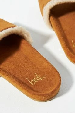 Best Sale ???? Beek Gallito Shearling ???? Sandals HONEY ???? -Sweaty Betty Shop unnamed file 2478