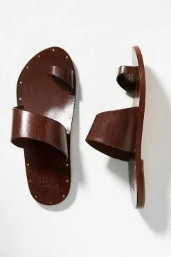 Outlet 😀 Beek Finch Toe-Loop 🩴 Sandals CHOCOLATE 🎉