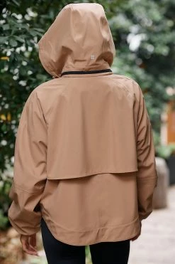 Cheap ???? Sweaty Betty Motion Short Jacket CEDAR ❤️ 2 Cheap ???? Sweaty Betty Motion Short Jacket CEDAR ❤️ -Sweaty Betty Shop unnamed file 293