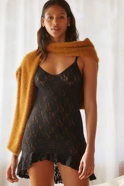 Buy ???? Hanky Panky Signature Lace High-Low Chemise BLACK ????