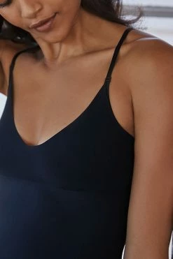 Sweaty Betty Shop -Sweaty Betty Shop unnamed file 3753