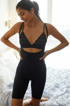 Sweaty Betty Shop 21 New โ๏ธ Yummie Cooling FX Singlet Shapewear BLACK ๐ฅฐ