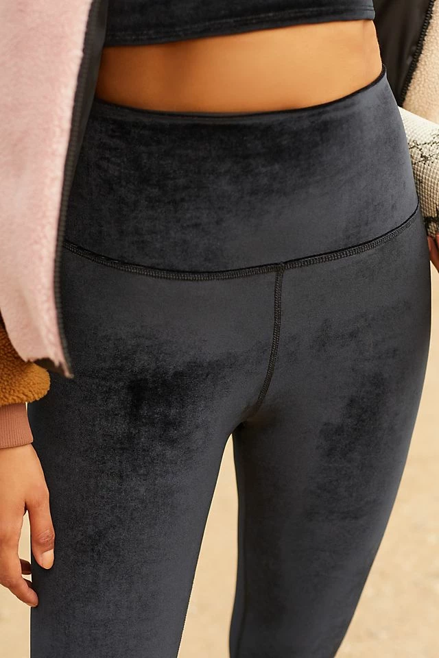 Beyond Yoga Velvet High-Waisted Midi Leggings Best Pirce ???? Beyond Yoga Velvet High-Waisted Midi Leggings BLACK ???? -Sweaty Betty Shop unnamed file 377