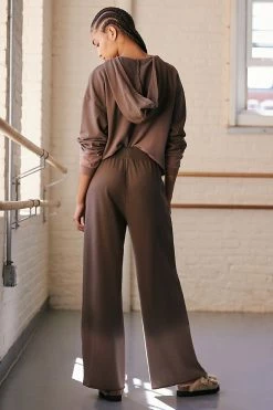 Brand new ???? Electric & Rose Yvonne Pants BROWN ✨ -Sweaty Betty Shop unnamed file 473