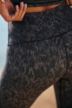 Budget ???? Varley Let's Go High-Rise Leggings DARK GREY ???? -Sweaty Betty Shop unnamed file 478